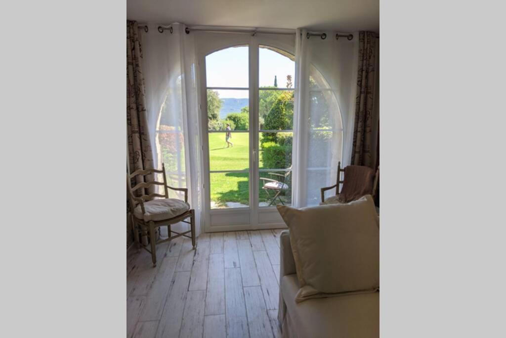 Joli F2 Saint Endreol Hameau Palayson Var La Motte Exterior foto